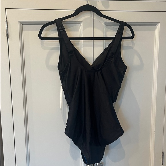 DKNY Black Twist-Front One Piece Swimsuit - Picture 4 of 4